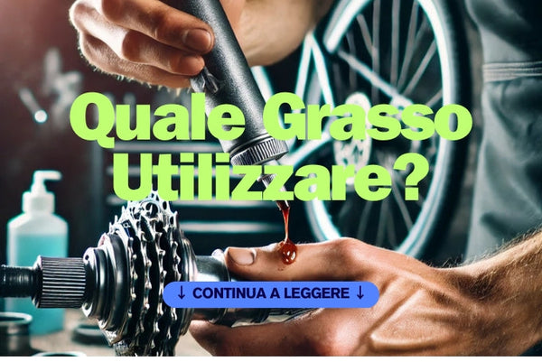 Primo piano di una mano che applica grasso su una catena di bicicletta con il testo 'Quale Grasso Utilizzare?'. Guida alla manutenzione della bici.